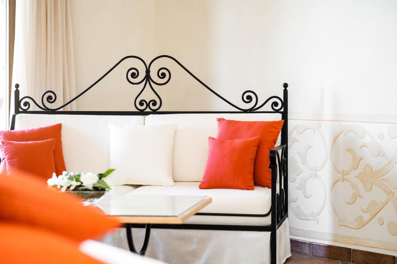 Hotel Lh Pozzo Sacro